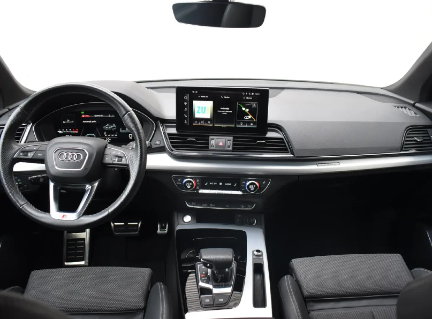 AUDI Q5 40 TDI quattro S line