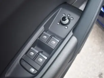 AUDI Q5 40 TDI quattro S line