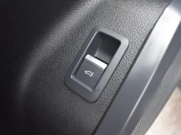 AUDI Q5 40 TDI quattro S line