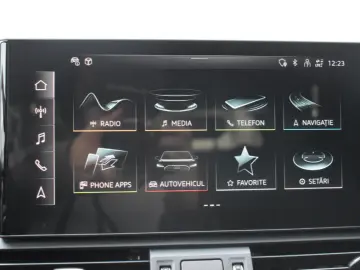 AUDI Q5 40 TDI quattro S line