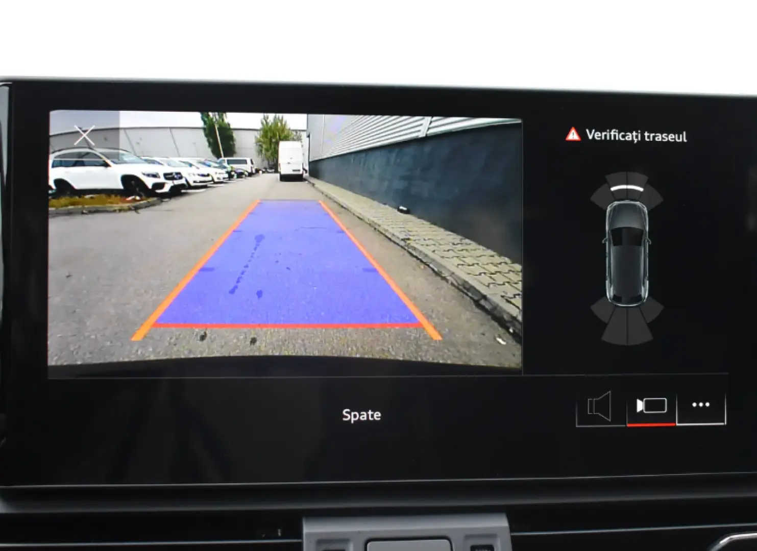 AUDI Q5 40 TDI quattro S line