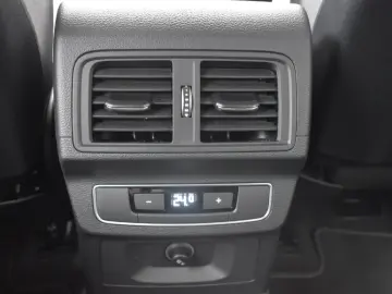 AUDI Q5 40 TDI quattro S line