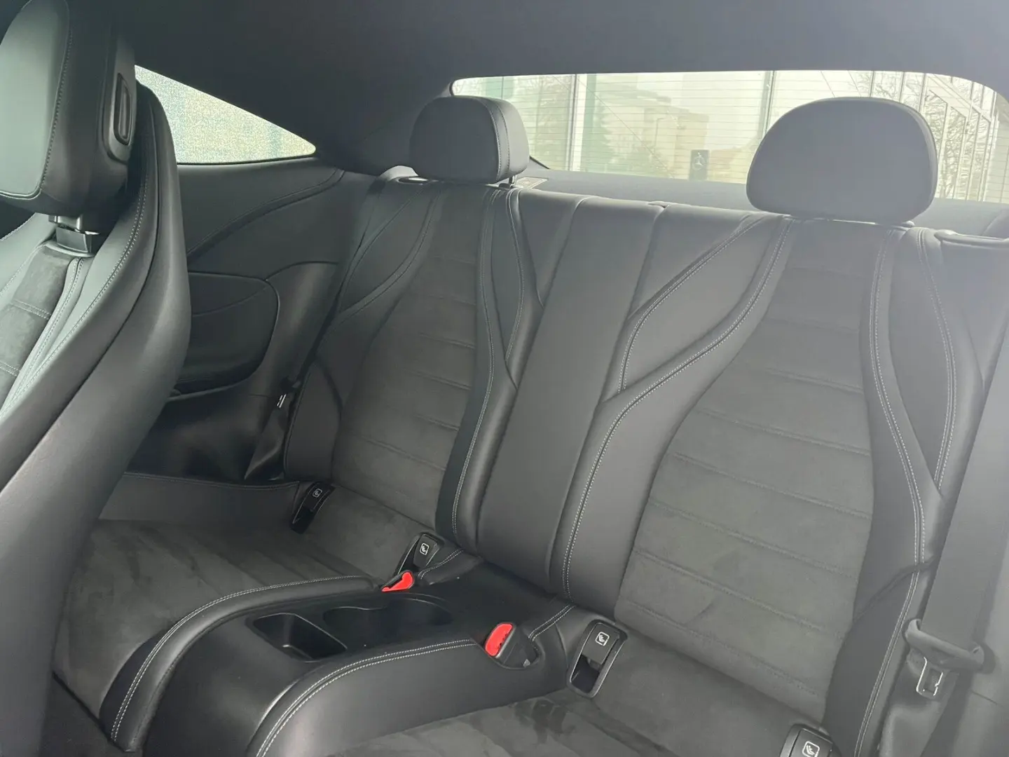 CLE 300 4M AMG  PREMIUM HA-LENKUNG MEMO STHZ 360