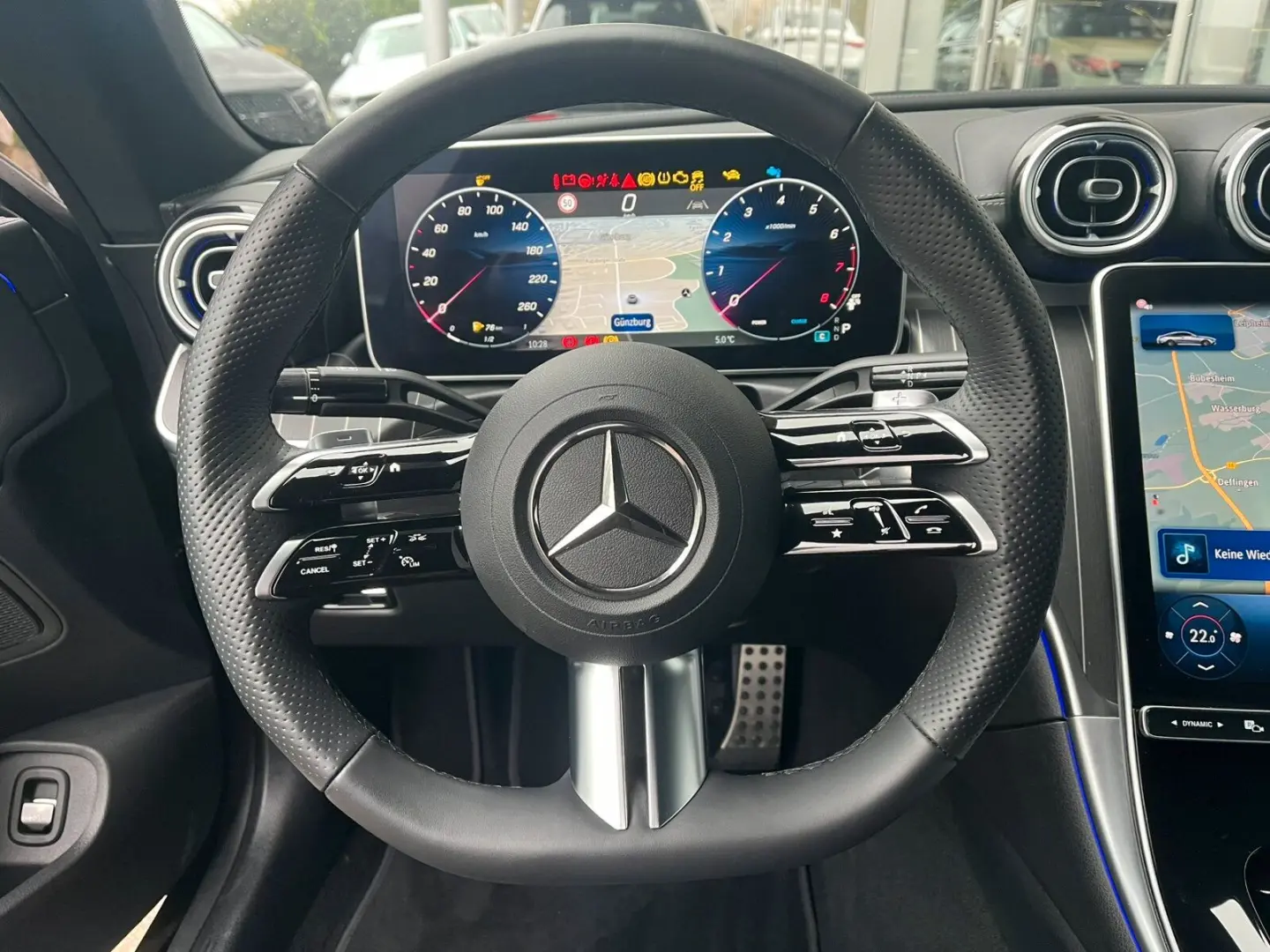CLE 300 4M AMG  PREMIUM HA-LENKUNG MEMO STHZ 360