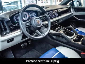 Porsche Cayenne Turbo E-Hybrid Coupe