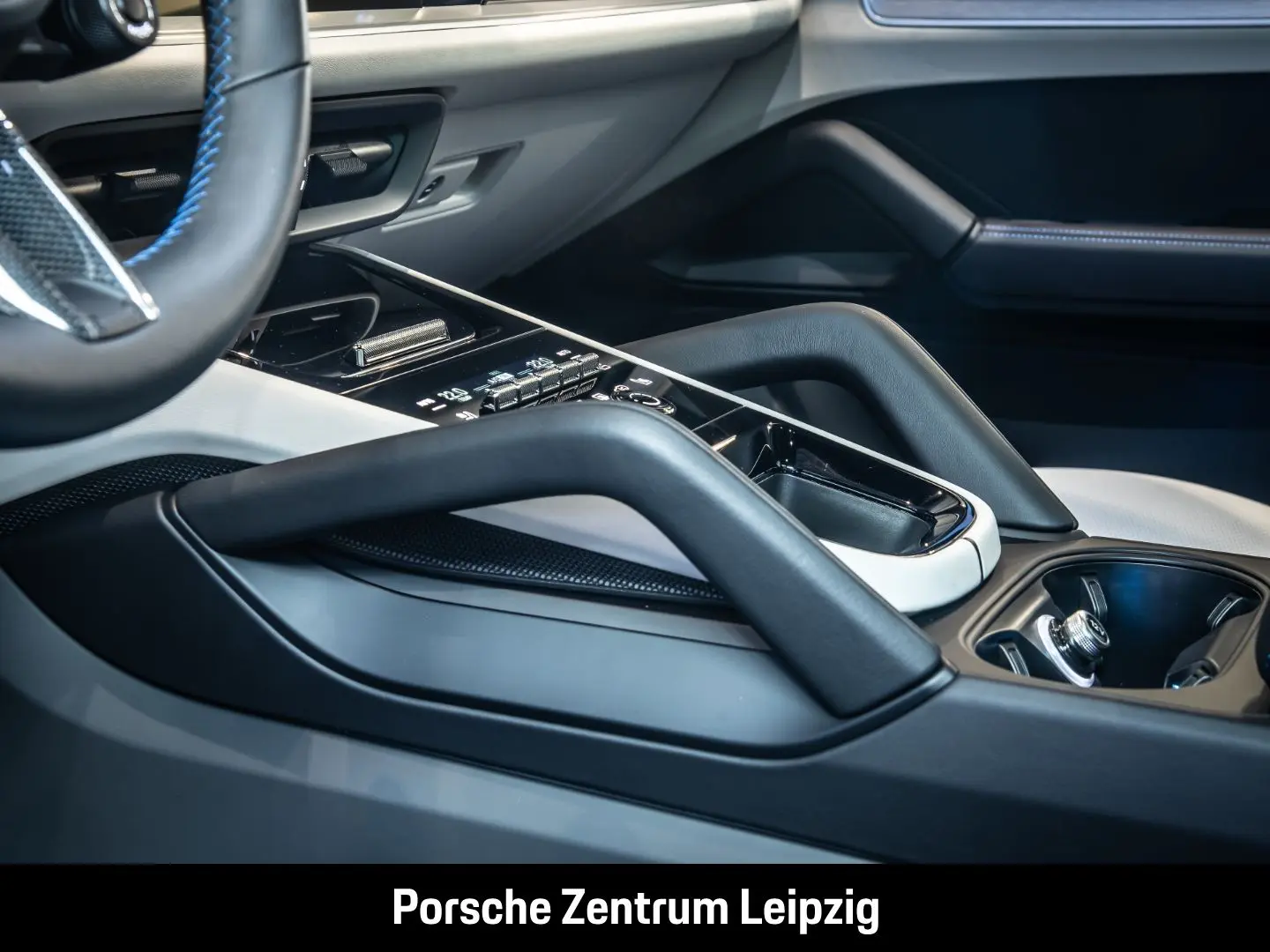 Porsche Cayenne Turbo E-Hybrid Coupe