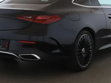 CLE 300 4M AMG Sport DIGITAL LIGHT Pano Leder be