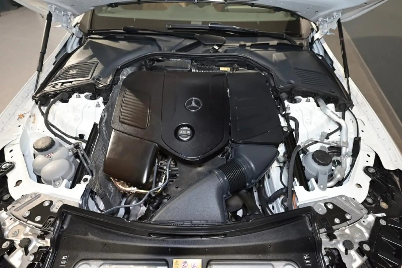 CLE 300 4M Coupé AMG LED TOTW NAVI MEMORY SZKL