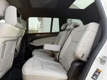 MERCEDES - BENZ GL 350 BLUETEC 4MATIC