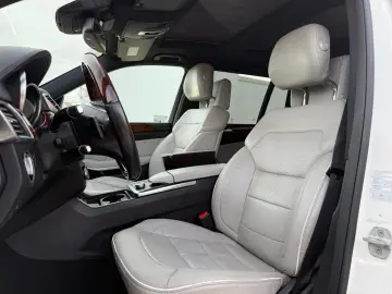 MERCEDES - BENZ GL 350 BLUETEC 4MATIC