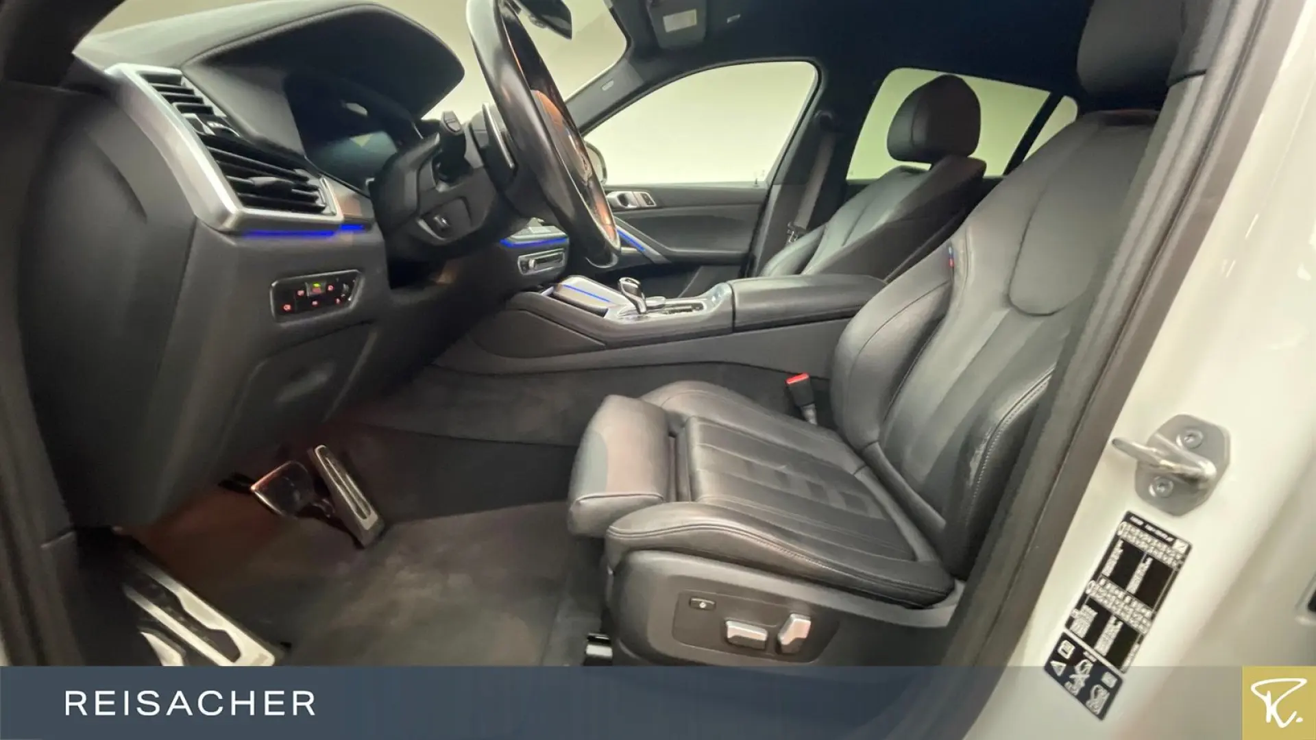 X6 xDrive40d A M-Sport AHK DAProf Leder Autom