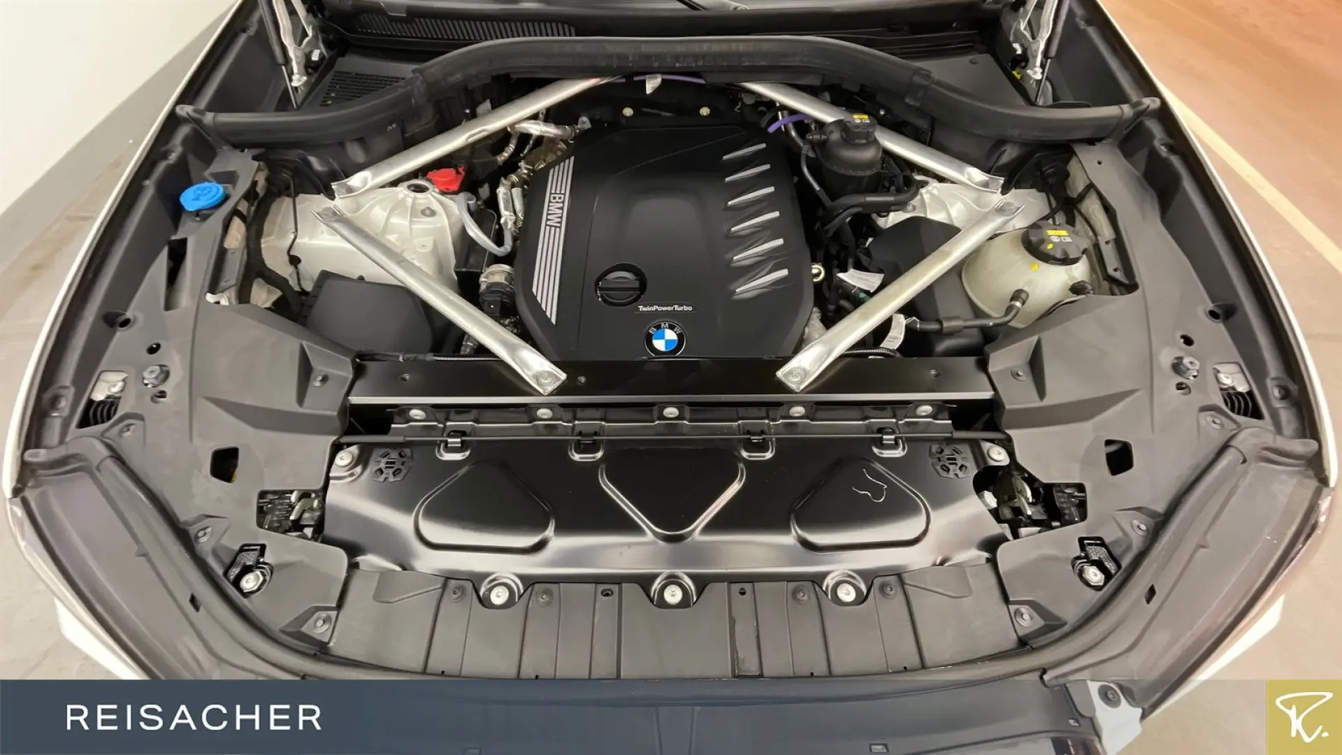 X6 xDrive40d A M-Sport AHK DAProf Leder Autom