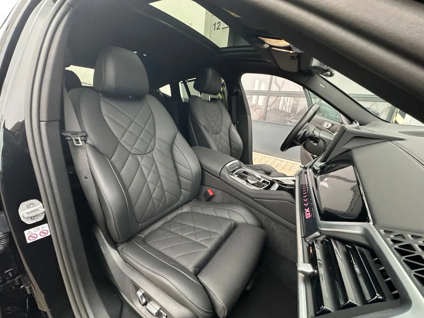 X6 30 d xDrive M Sport HK Pano HuD 22  Softclose