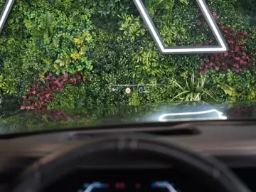 740dxDRIVE B&W INDIVIDUAL