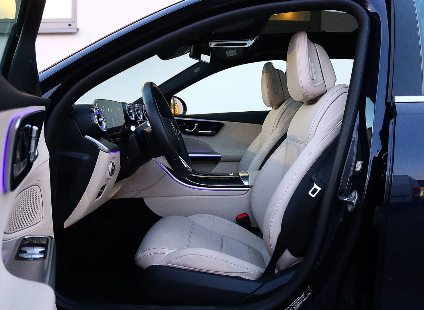 C 300 e DISTRO PANO KAM360 HEADUP DIGITAL-LIGHT