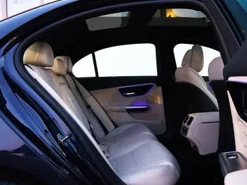 C 300 e DISTRO PANO KAM360 HEADUP DIGITAL-LIGHT