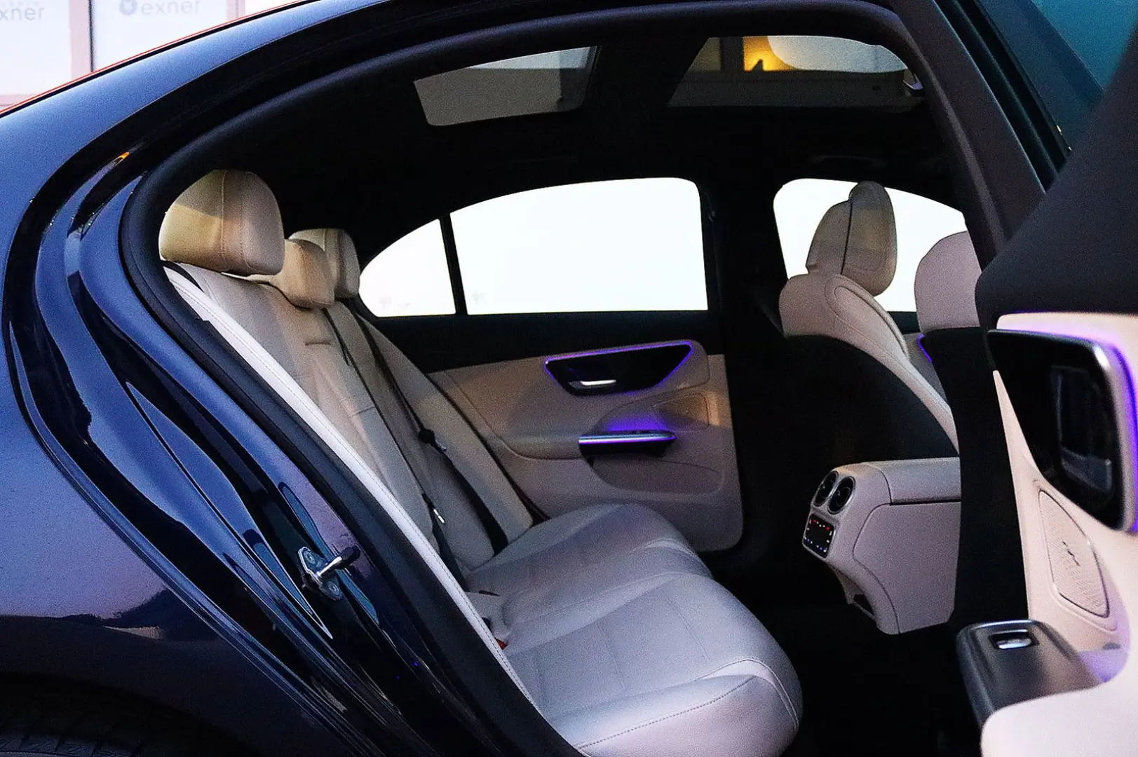 C 300 e DISTRO PANO KAM360 HEADUP DIGITAL-LIGHT