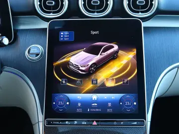 C 300 e DISTRO PANO KAM360 HEADUP DIGITAL-LIGHT