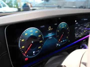 E200 Coupe AMG 53 Optik Voll Designo NP~90T€ 20