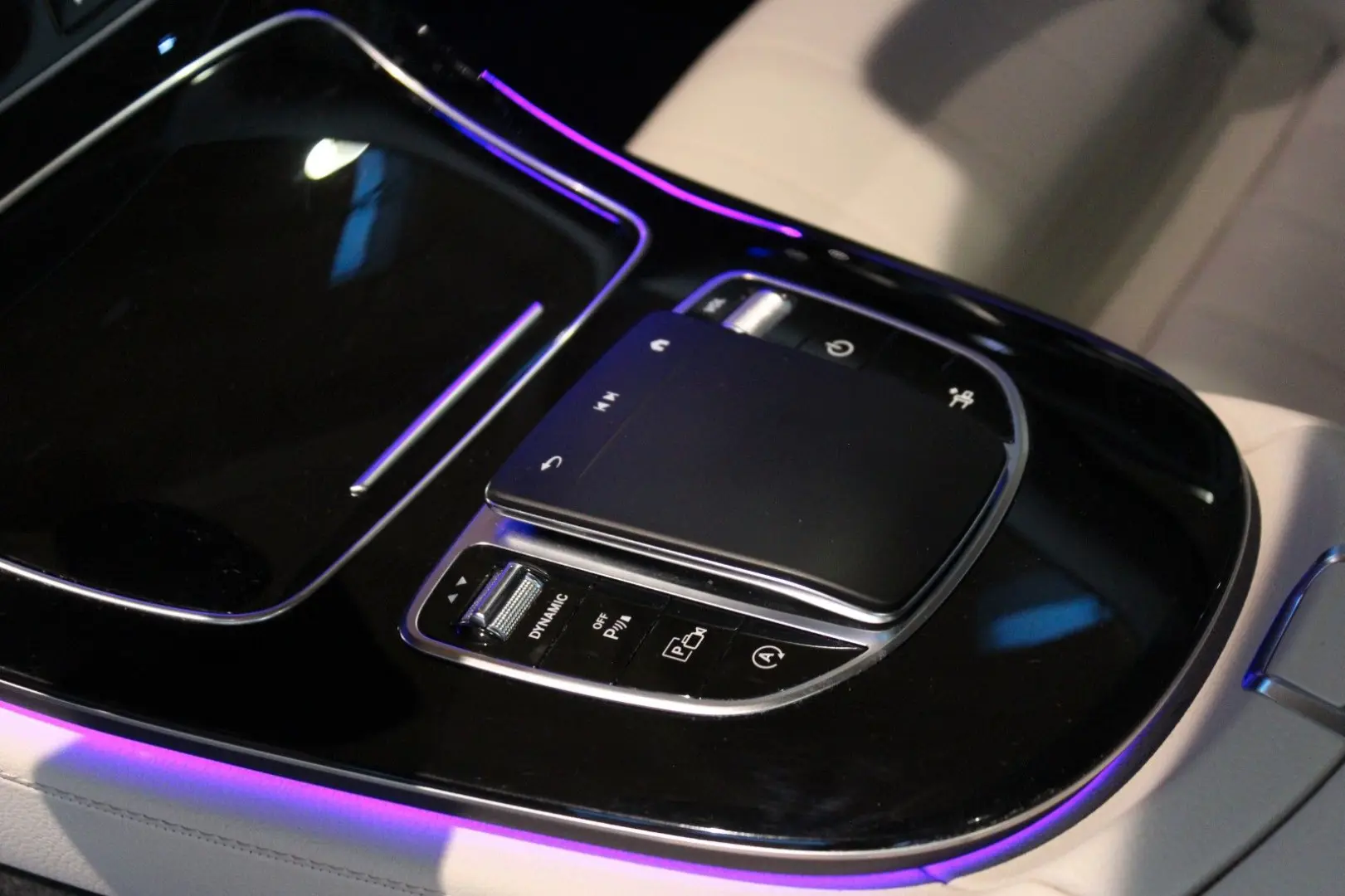 E200 Coupe AMG 53 Optik Voll Designo NP~90T€ 20