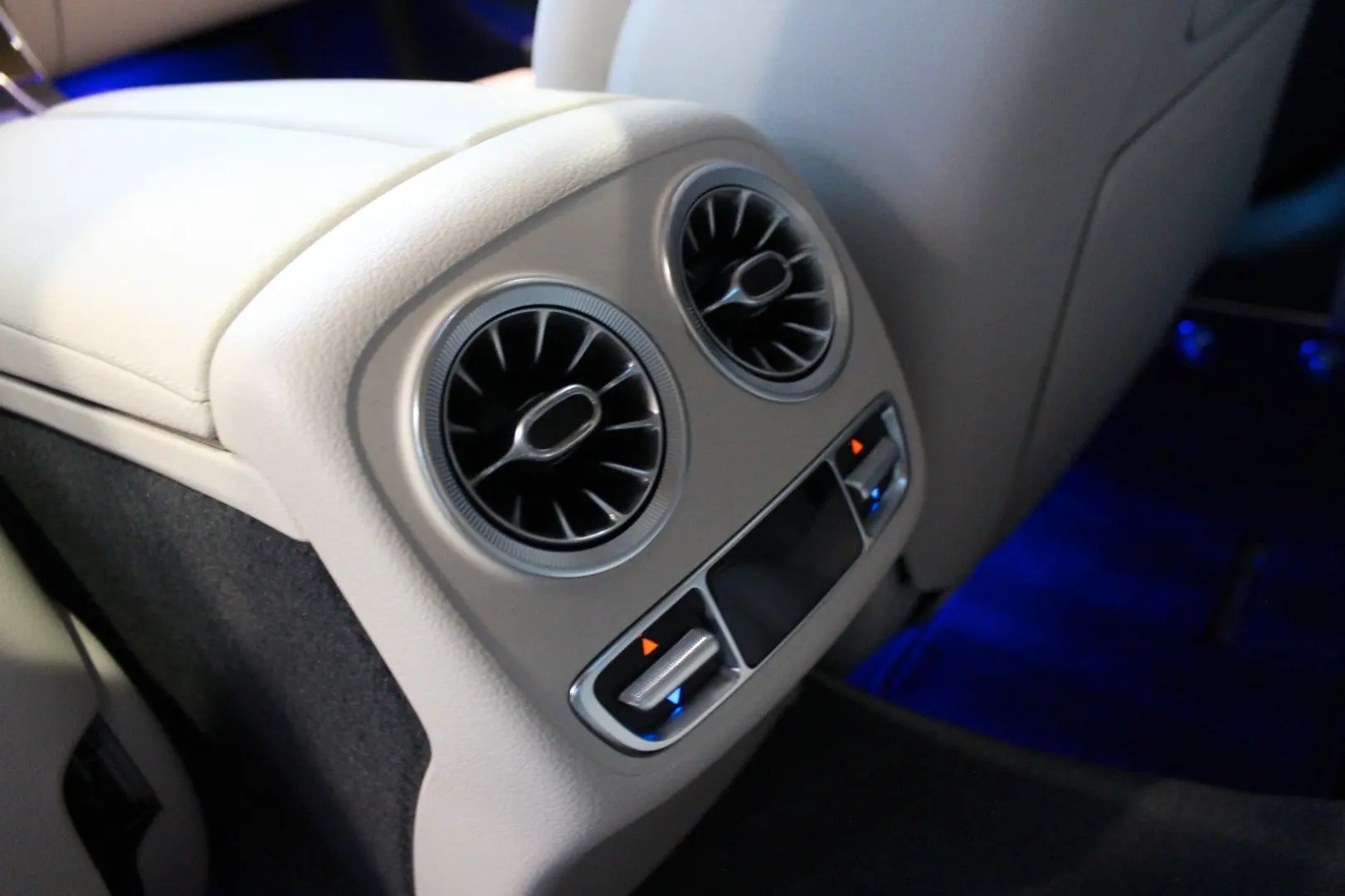 E200 Coupe AMG 53 Optik Voll Designo NP~90T€ 20