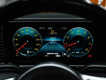 GLE 63 AMG 4Matic  Burm Pano Night 22