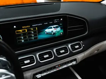 GLE 63 AMG 4Matic  Burm Pano Night 22