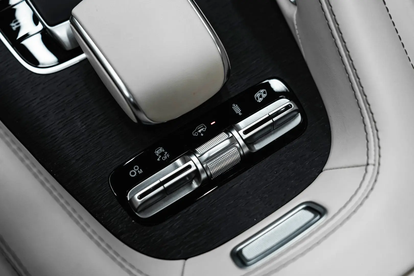 GLE 63 AMG 4Matic  Burm Pano Night 22