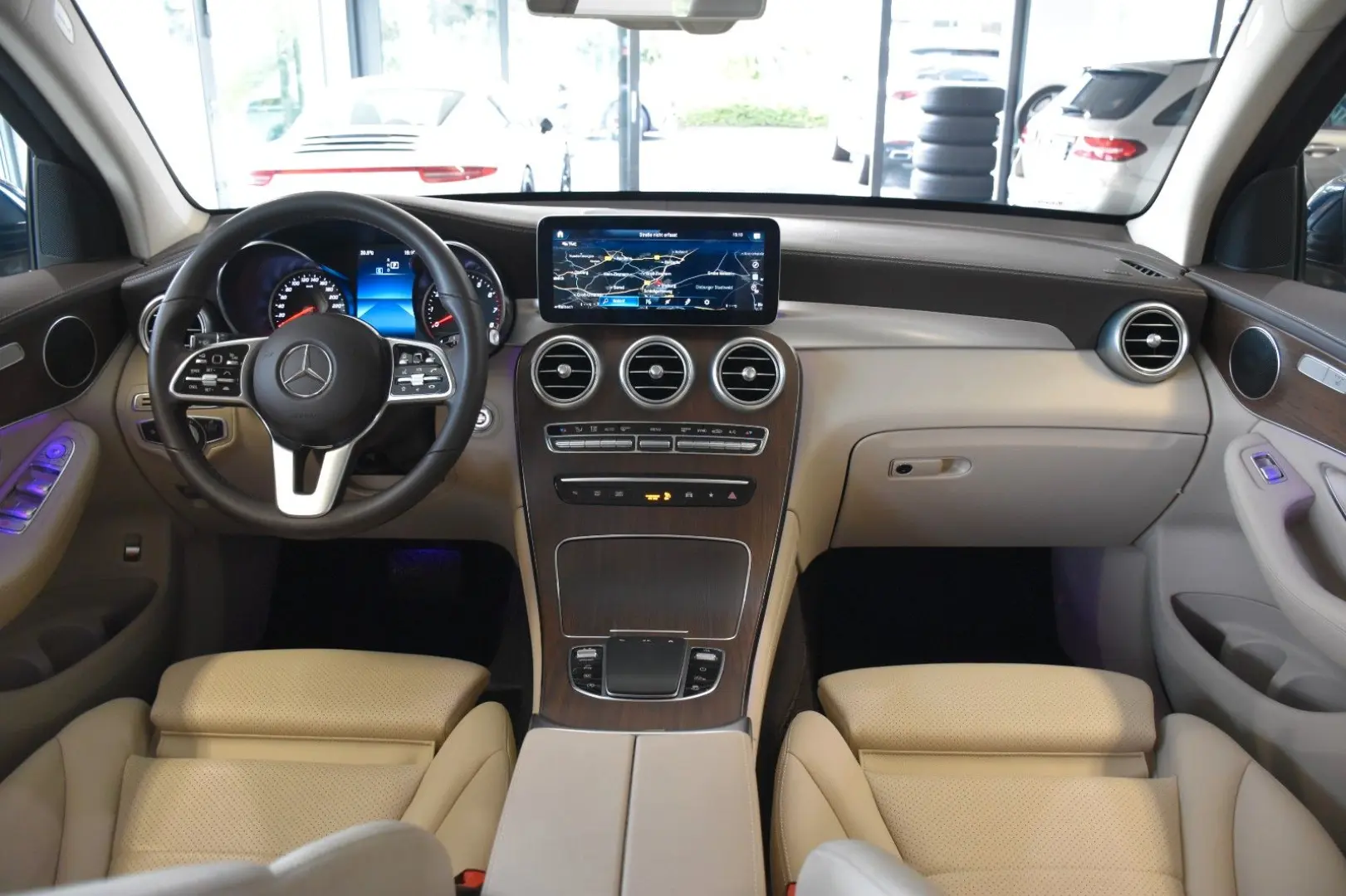 GLC 200 4Matic 9G EXCLUSIVE LEDER BEIGE 1.HAND