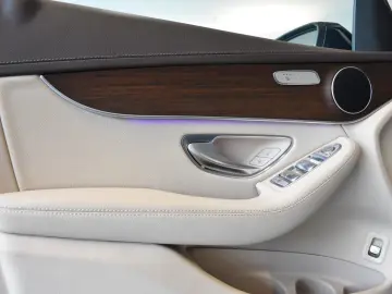 GLC 200 4Matic 9G EXCLUSIVE LEDER BEIGE 1.HAND