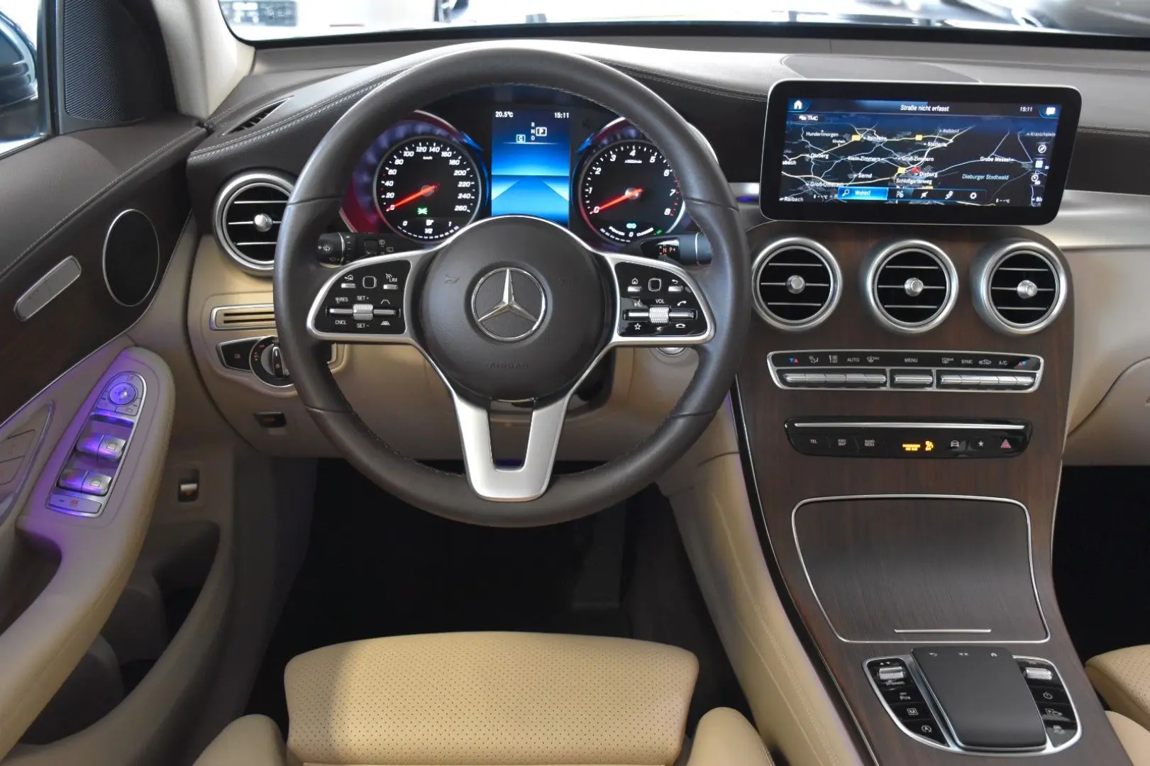 GLC 200 4Matic 9G EXCLUSIVE LEDER BEIGE 1.HAND