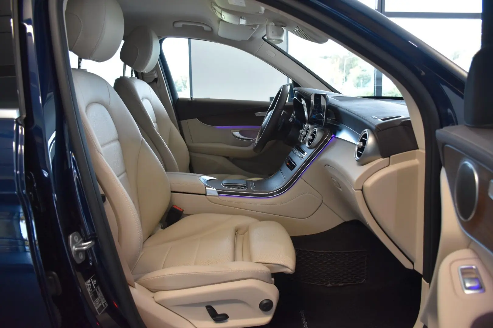 GLC 200 4Matic 9G EXCLUSIVE LEDER BEIGE 1.HAND