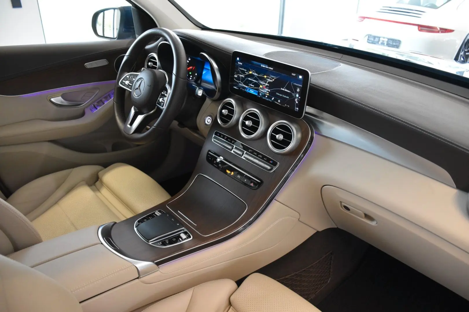 GLC 200 4Matic 9G EXCLUSIVE LEDER BEIGE 1.HAND