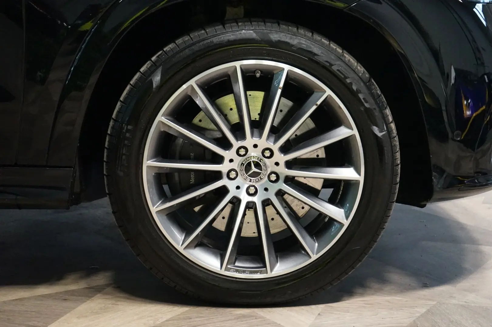 GLE 450d 4M PANO TOW 360 HUD 79.669€ NETTO