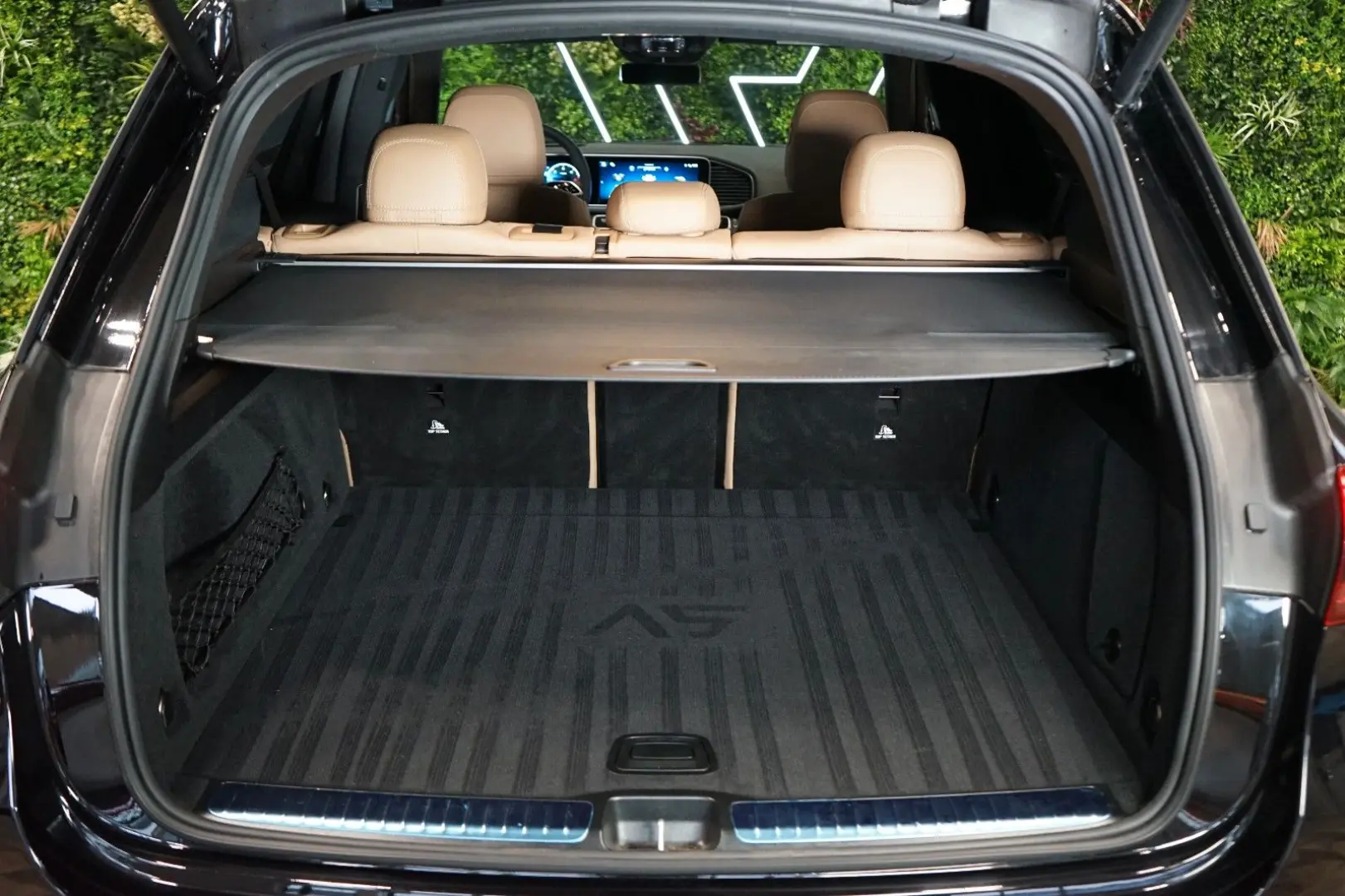 GLE 450d 4M PANO TOW 360 HUD 79.669€ NETTO