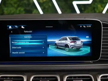 GLE 450d 4M PANO TOW 360 HUD 79.669€ NETTO