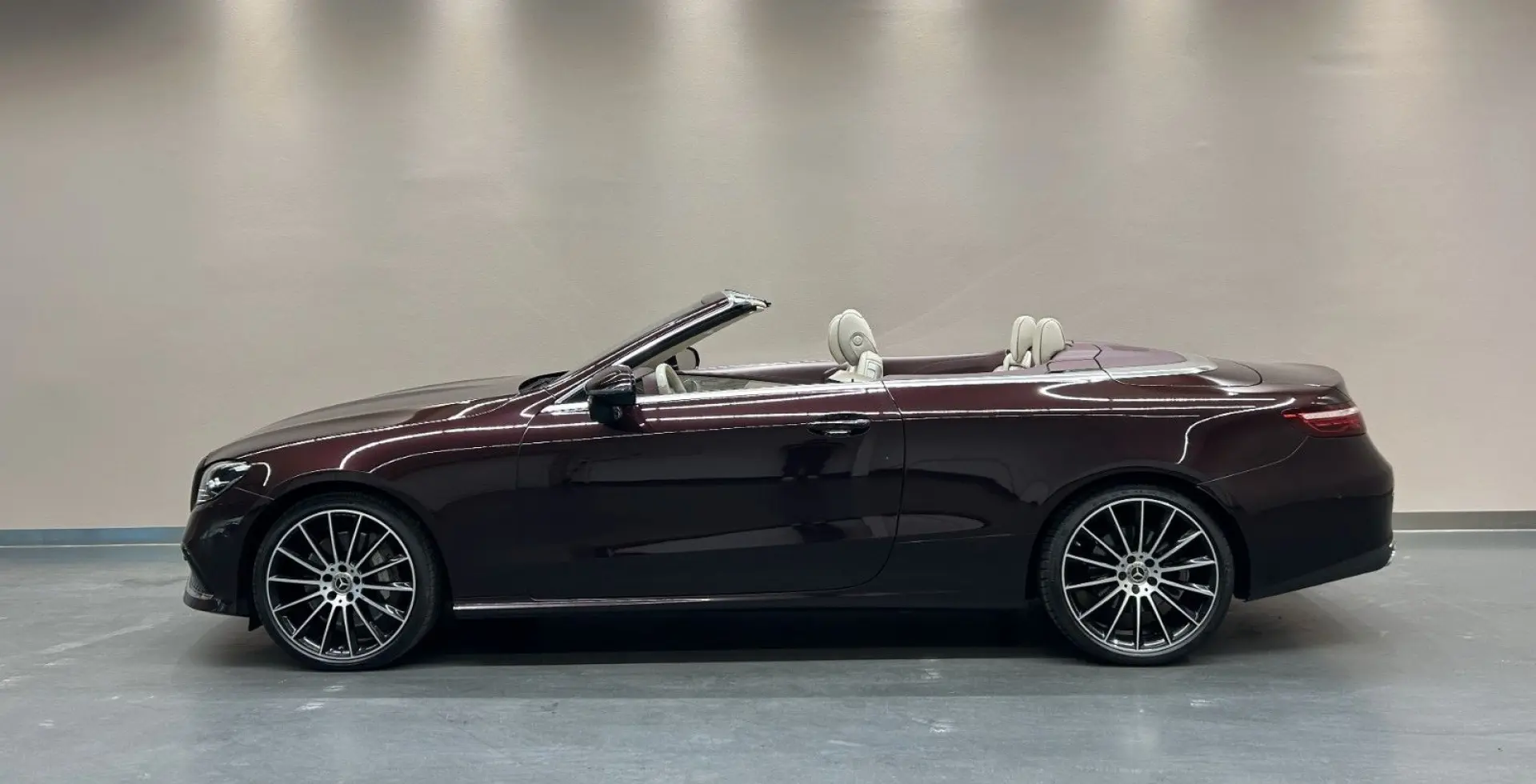 E400 d Cabrio 4M DESIGNO PAKET BURM AHK 20 AMG