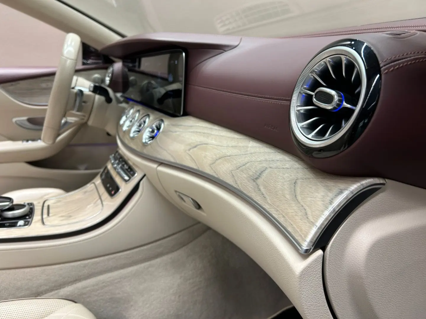 E400 d Cabrio 4M DESIGNO PAKET BURM AHK 20 AMG