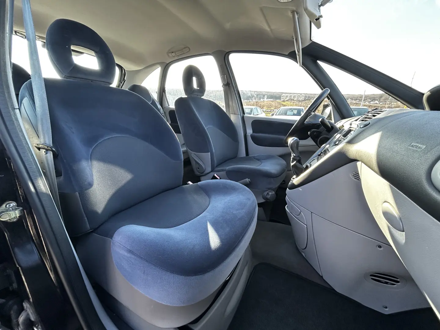 Citroën Xsara Picasso - Spațiu  Confort și Fiabilitate