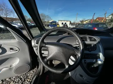 Citroën Xsara Picasso - Spațiu  Confort și Fiabilitate