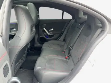 CLA 200 d AMG Line Edition Pano 360 Night-Paket