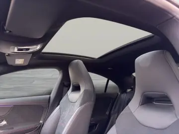 CLA 200 d AMG Line Edition Pano 360 Night-Paket