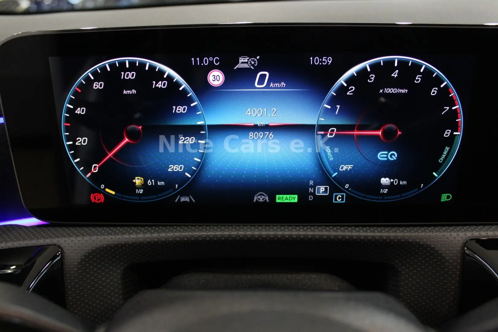 CLA 250 e AMG Line  Panorama Memory Night-Paket