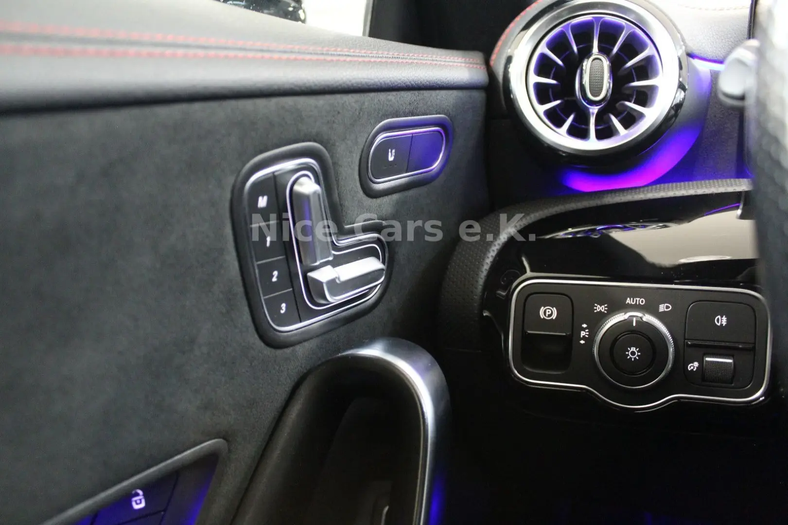 CLA 250 e AMG Line  Panorama Memory Night-Paket