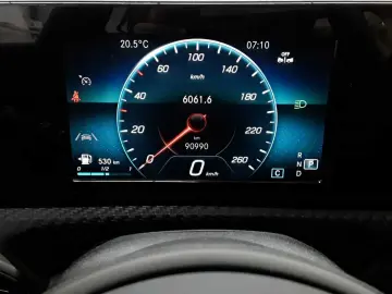 CLA 220 d 8G- BusiP LED MBUX SHZ NAVI