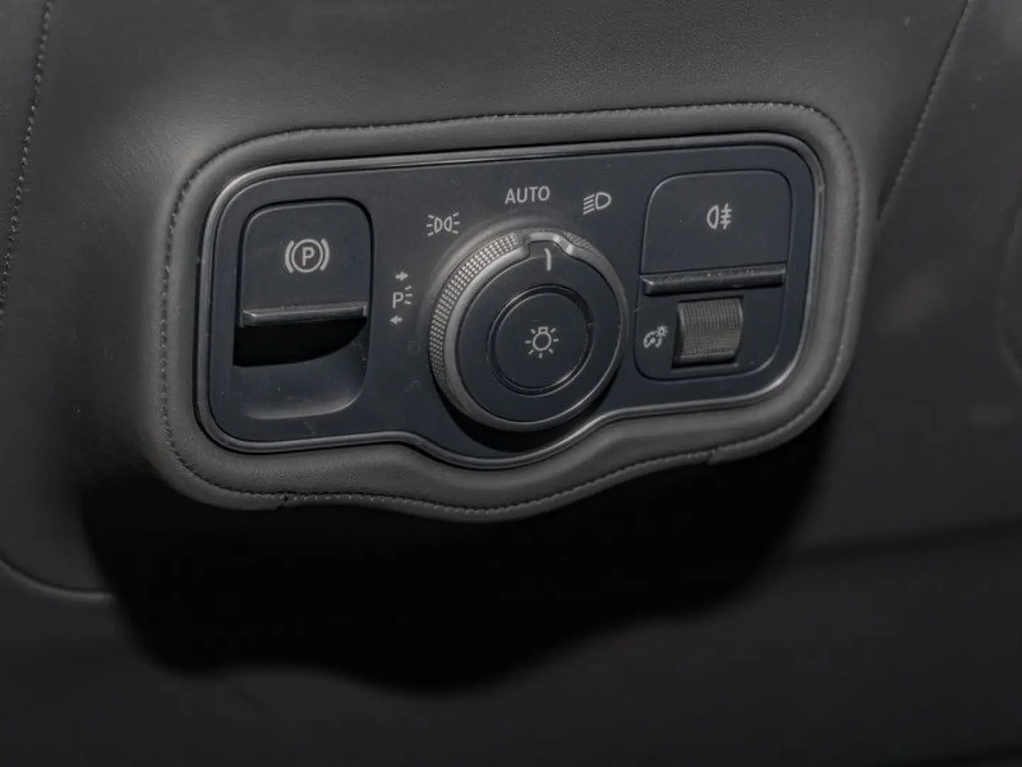 G 580 EditionOne 360 Night TV-Entertain SHD 20'