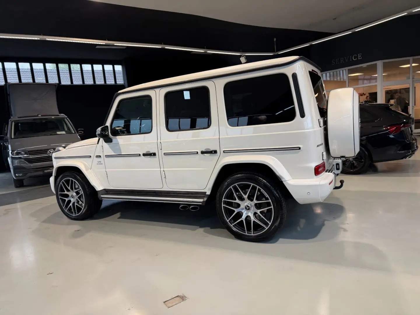 G63 AMG Stronger than time Edition Leder-Grau