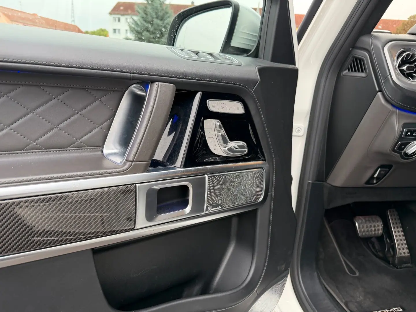 G63 AMG Stronger than time Edition Leder-Grau