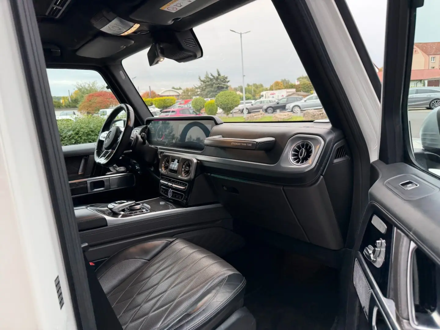 G63 AMG Stronger than time Edition Leder-Grau