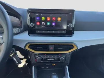 Arona 1.0 TSI DSG Style LED Sitzhzg PDC